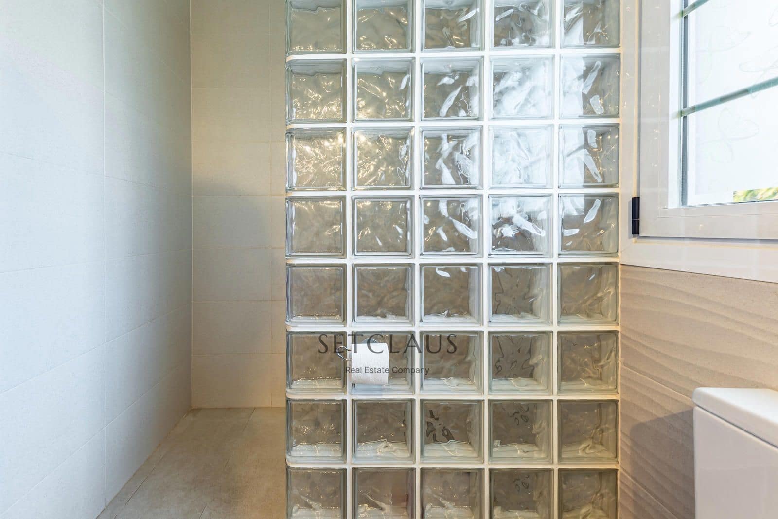 4 soverom Villa til salgs i Premia de Dalt med svømmebasseng garasje - € 749 000 (Ref: 9283527)