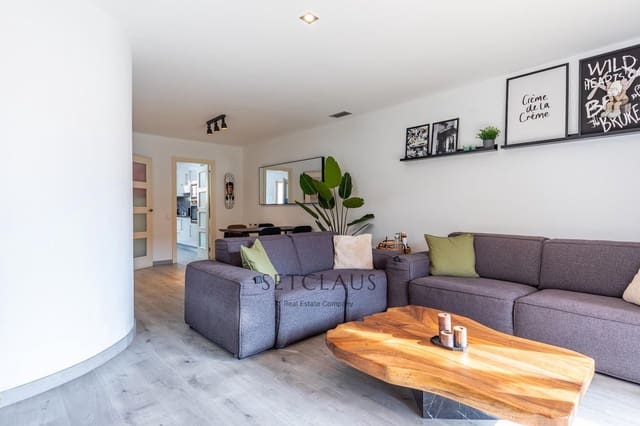 4 bedroom Townhouse for sale in Montgat with garage - € 760,000 (Ref: 9293280)