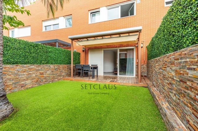 4 bedroom Townhouse for sale in Montgat with garage - € 760,000 (Ref: 9293280)