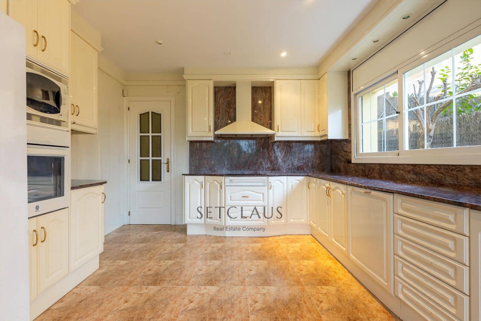 6 camera da letto Villa in vendita in Vilassar de Dalt con piscina garage - 1.200.000 € (Rif: 9298976)