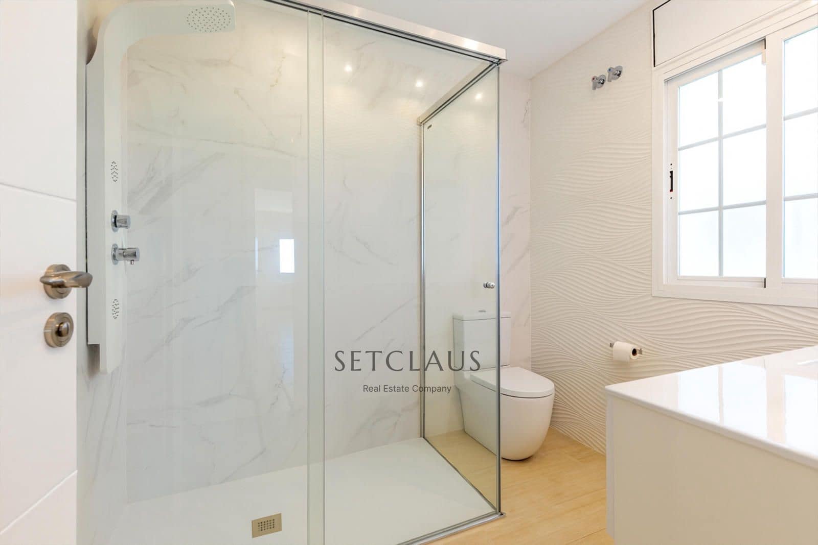 5 soverom Villa til salgs i Premia de Dalt med svømmebasseng garasje - € 1 350 000 (Ref: 9307124)