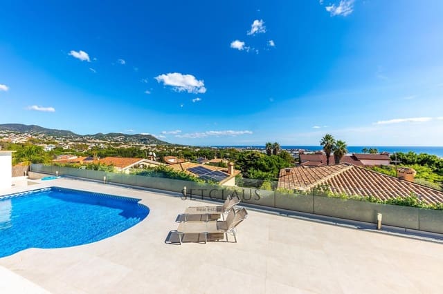 5 Zimmer Villa zu verkaufen in Premià de Dalt mit Pool Garage - 1.350.000 € (Ref: 9307124)