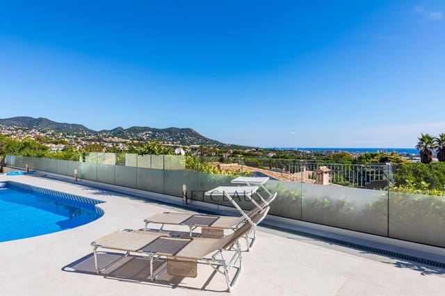 5 Zimmer Villa zu verkaufen in Premià de Dalt mit Pool Garage - 1.350.000 € (Ref: 9307124)