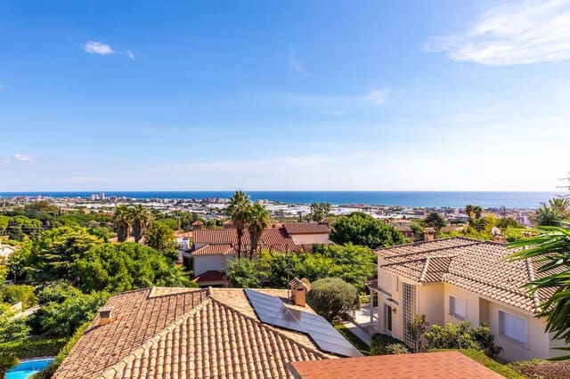 5 Zimmer Villa zu verkaufen in Premià de Dalt mit Pool Garage - 1.350.000 € (Ref: 9307124)