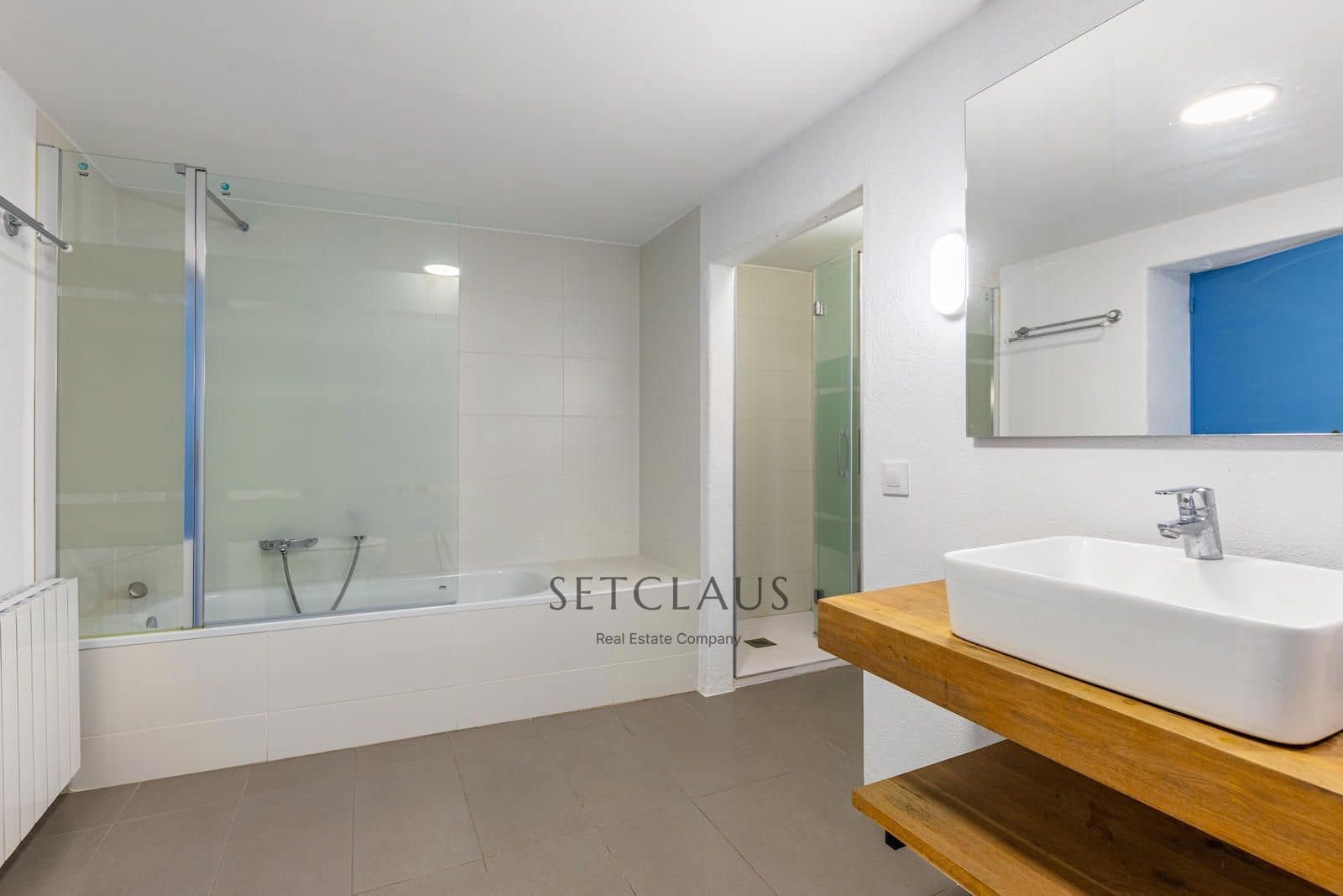 4 soverom Villa til salgs i Tiana med garasje - € 980 000 (Ref: 9325632)