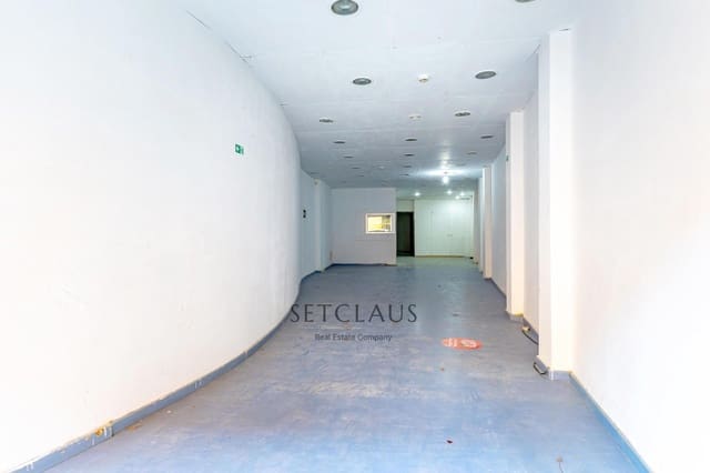 Commercial for rent in Mataró - € 605 (Ref: 9331296)