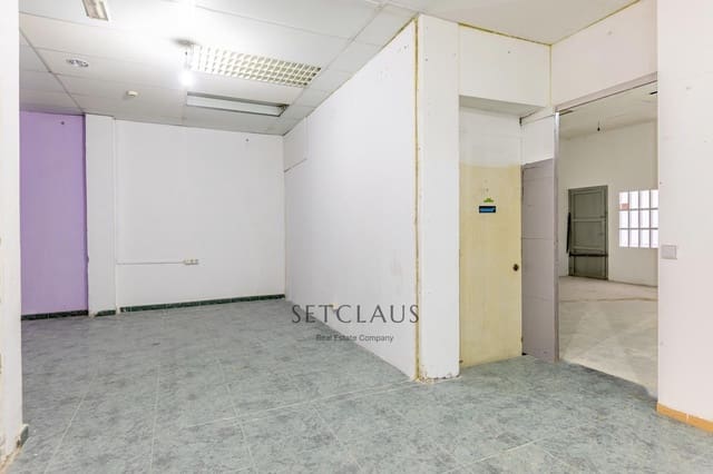 Commercial for rent in Mataró - € 605 (Ref: 9331296)