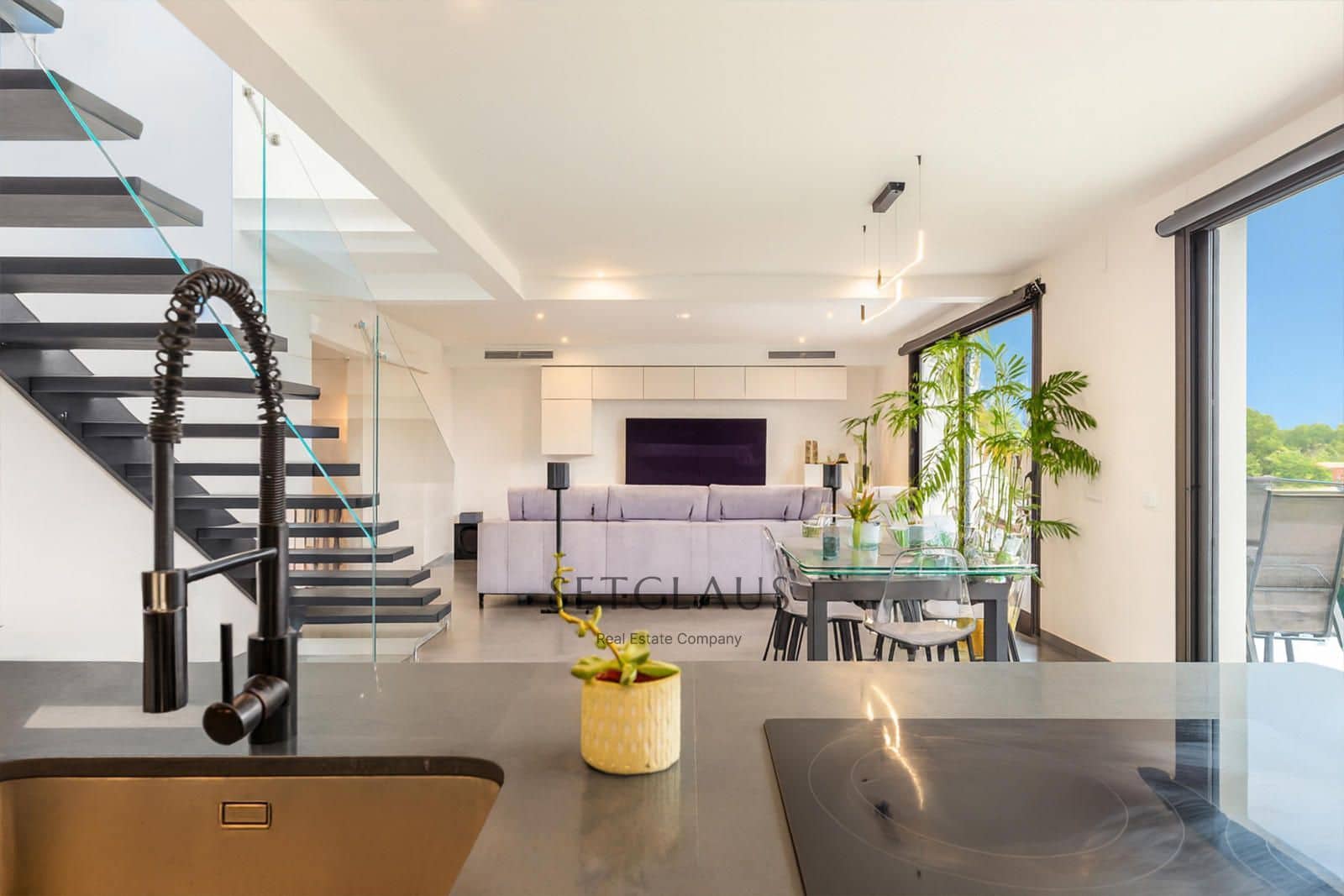 5 soverom Villa til salgs i Badalona med svømmebasseng garasje - € 1 375 000 (Ref: 9331868)