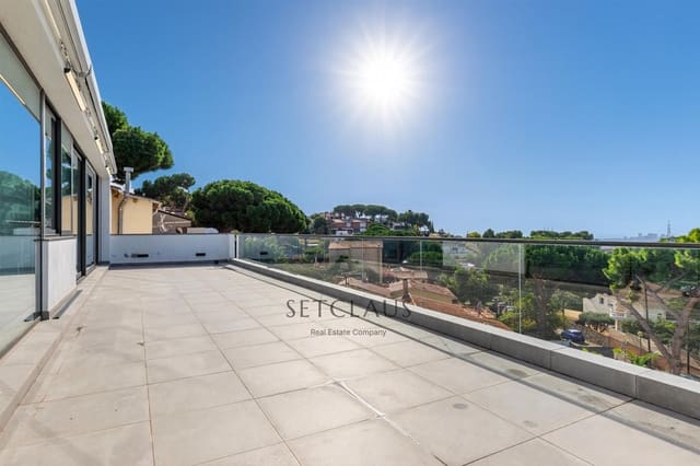 5 soverom Villa til salgs i Badalona med svømmebasseng garasje - € 1 375 000 (Ref: 9331868)
