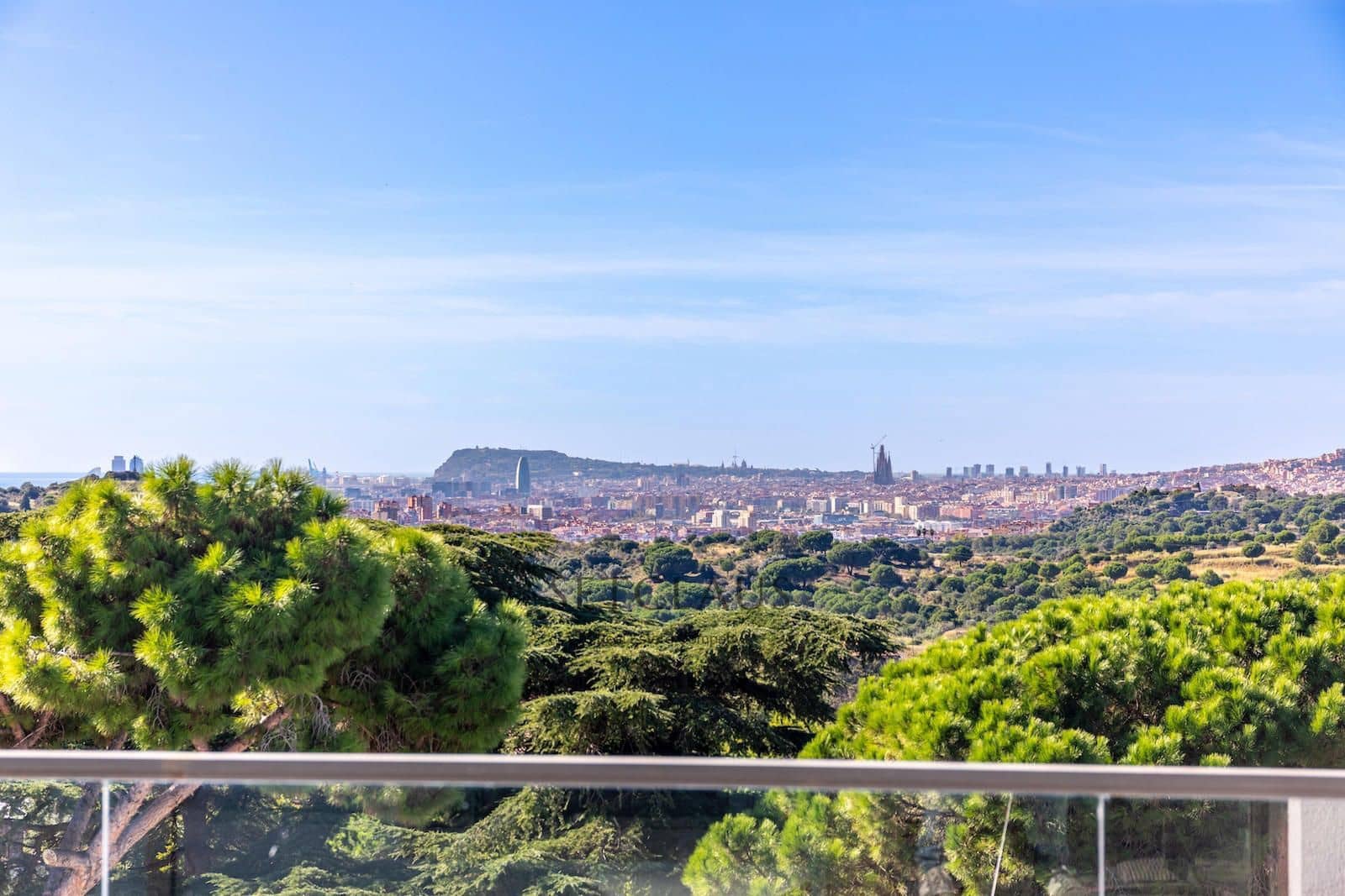 5 soverom Villa til salgs i Badalona med svømmebasseng garasje - € 1 375 000 (Ref: 9331868)