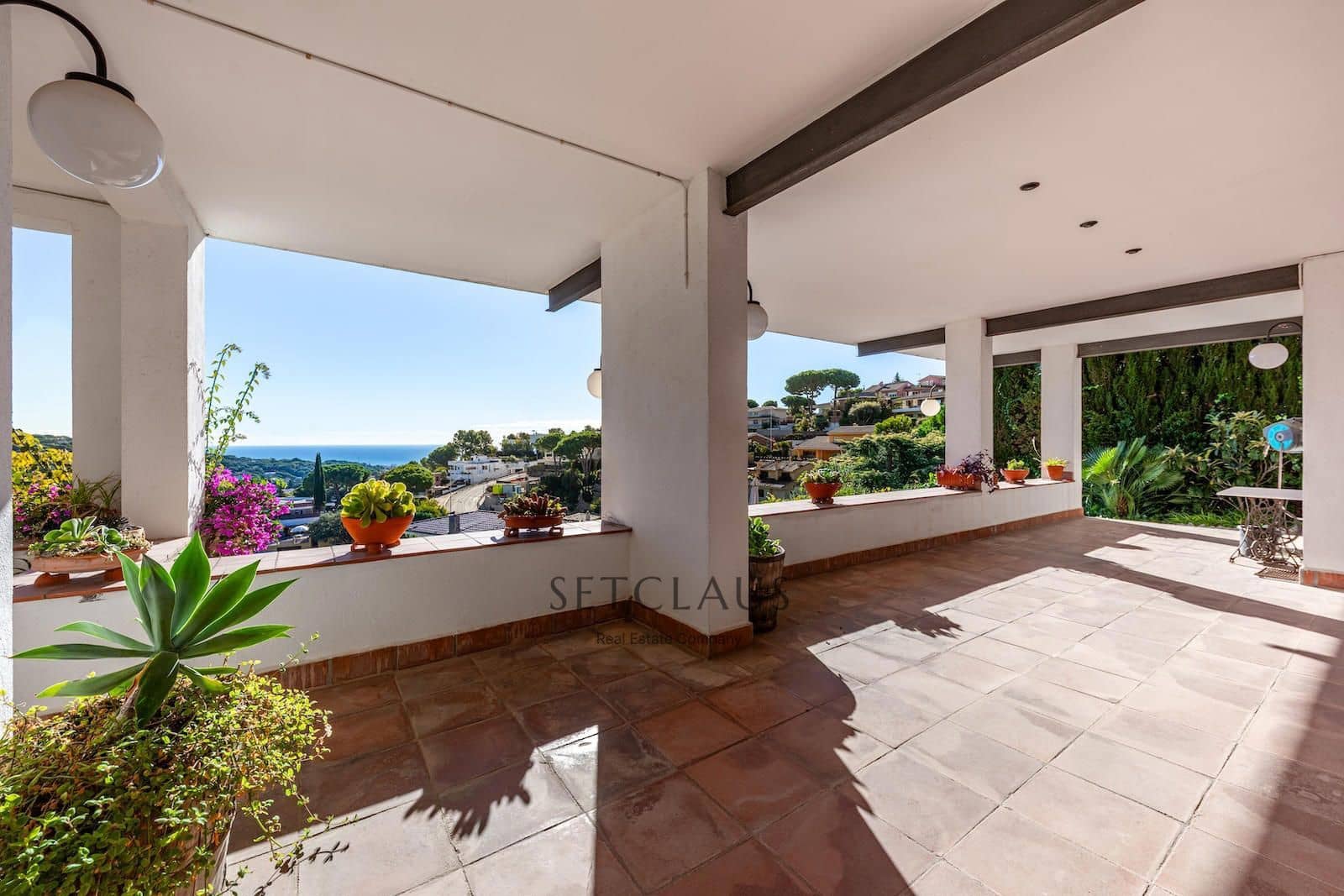 5 soveværelse Villa til salg i Cabrils med swimmingpool garage - € 770.000 (Ref: 9332747)