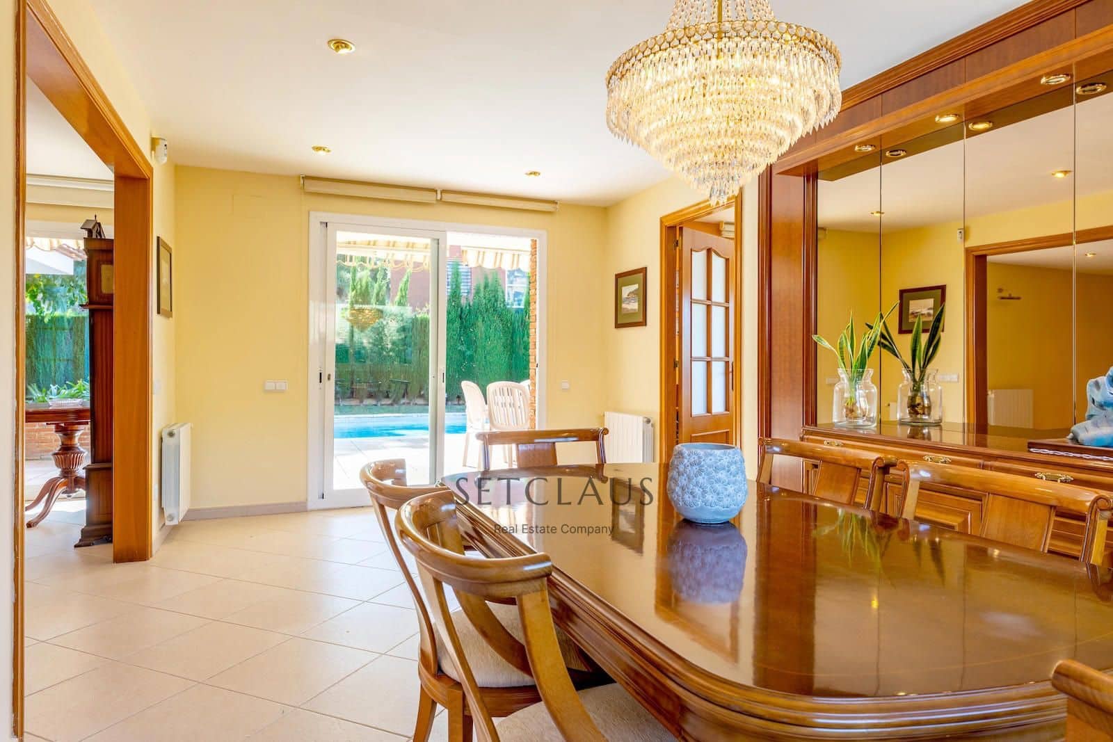 5 slaapkamer Villa te koop in Caldes d'Estrac met zwembad garage - € 830.000 (Ref: 9343607)