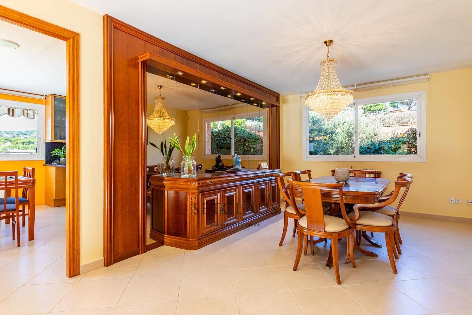 5 slaapkamer Villa te koop in Caldes d'Estrac met zwembad garage - € 830.000 (Ref: 9343607)