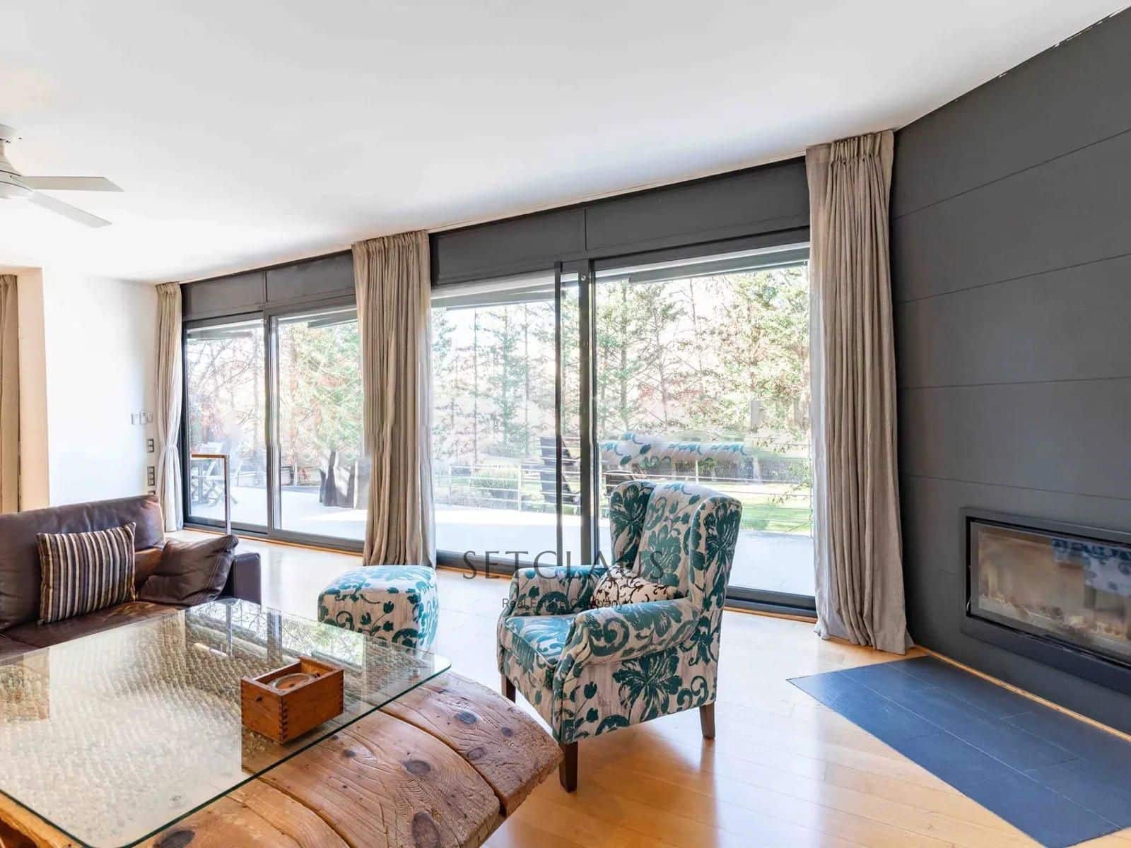 5 bedroom Villa for sale in Alella with pool garage - € 1,100,000 (Ref: 9345704)