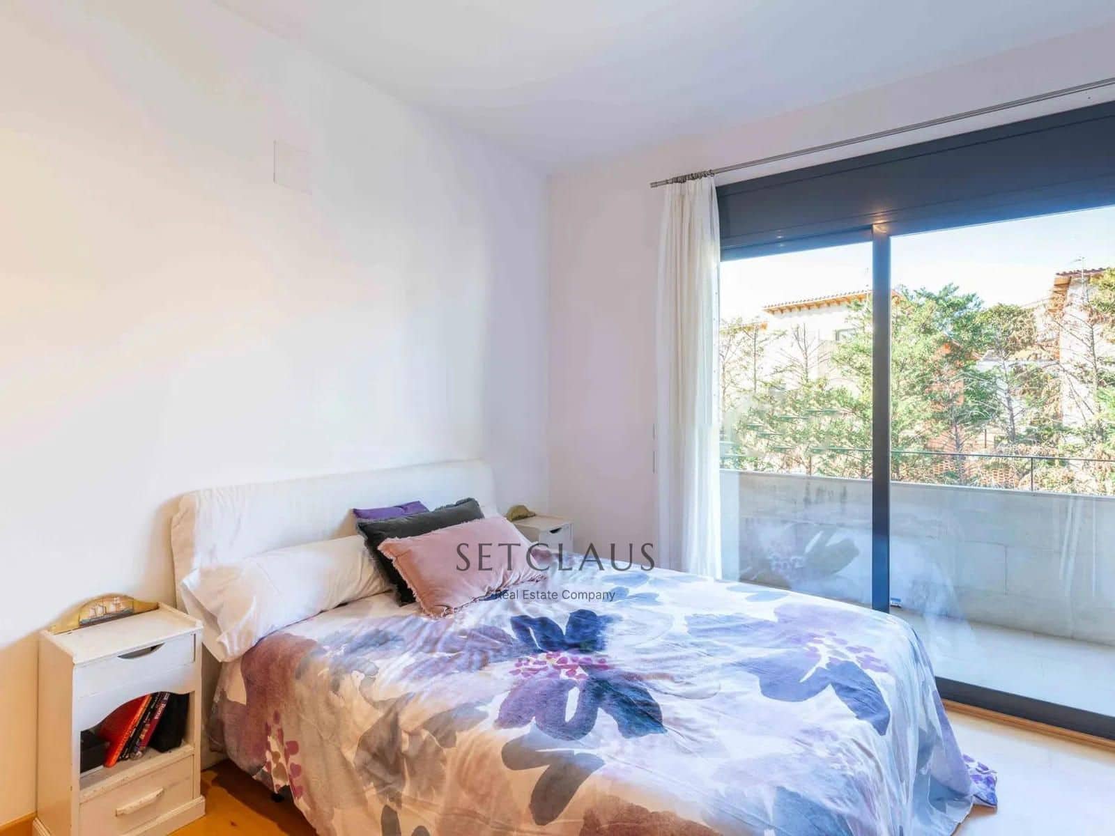 5 bedroom Villa for sale in Alella with pool garage - € 1,100,000 (Ref: 9345704)