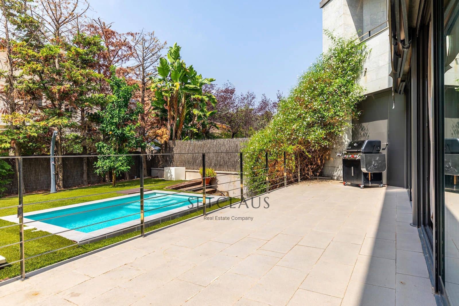 5 bedroom Villa for sale in Alella with pool garage - € 1,100,000 (Ref: 9345704)