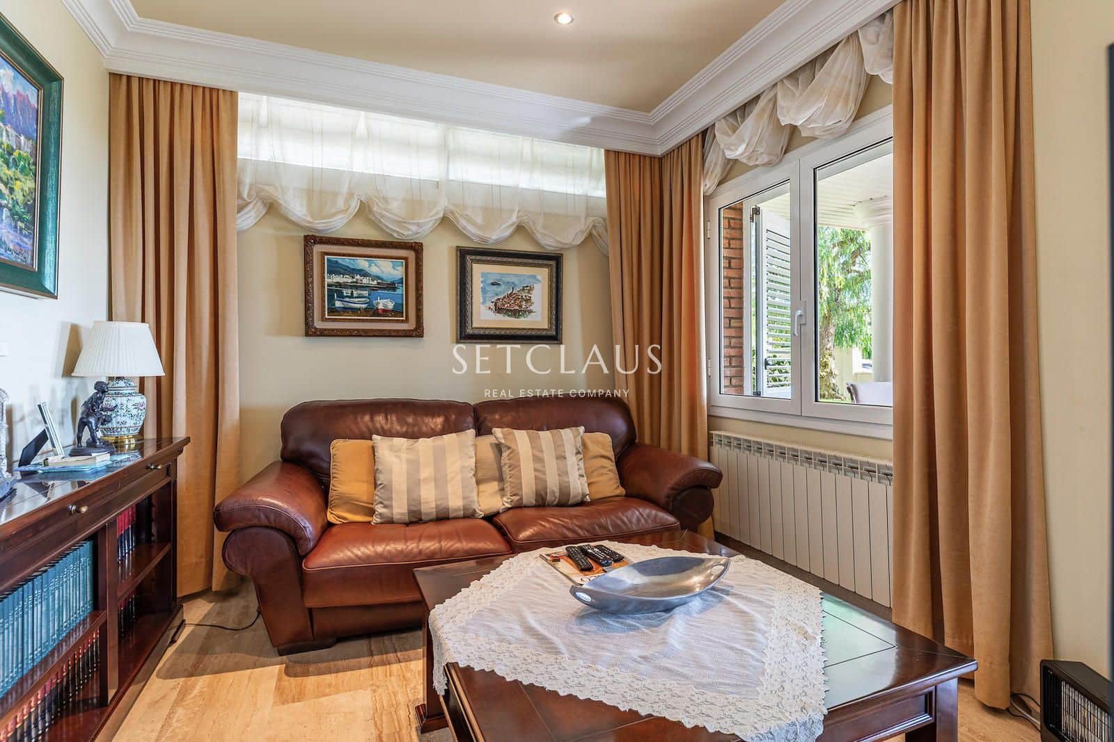 6 bedroom Villa for sale in Teia with garage - € 1,350,000 (Ref: 9348668)