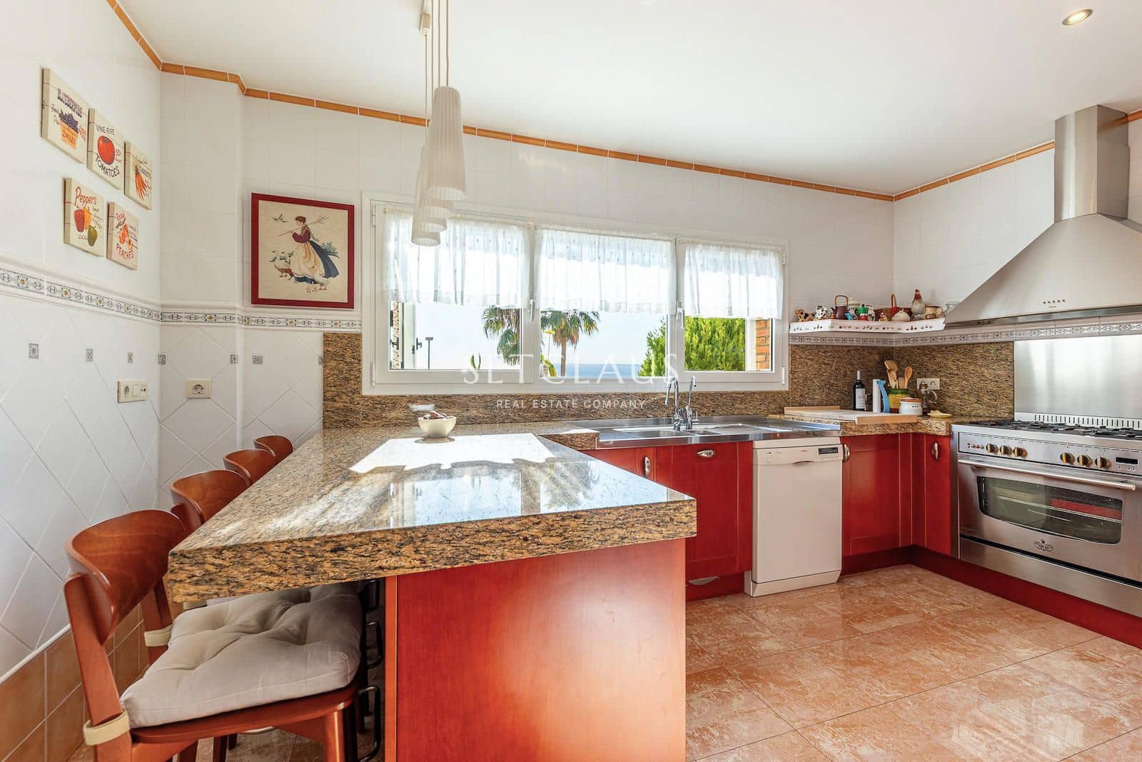 6 bedroom Villa for sale in Teia with garage - € 1,350,000 (Ref: 9348668)