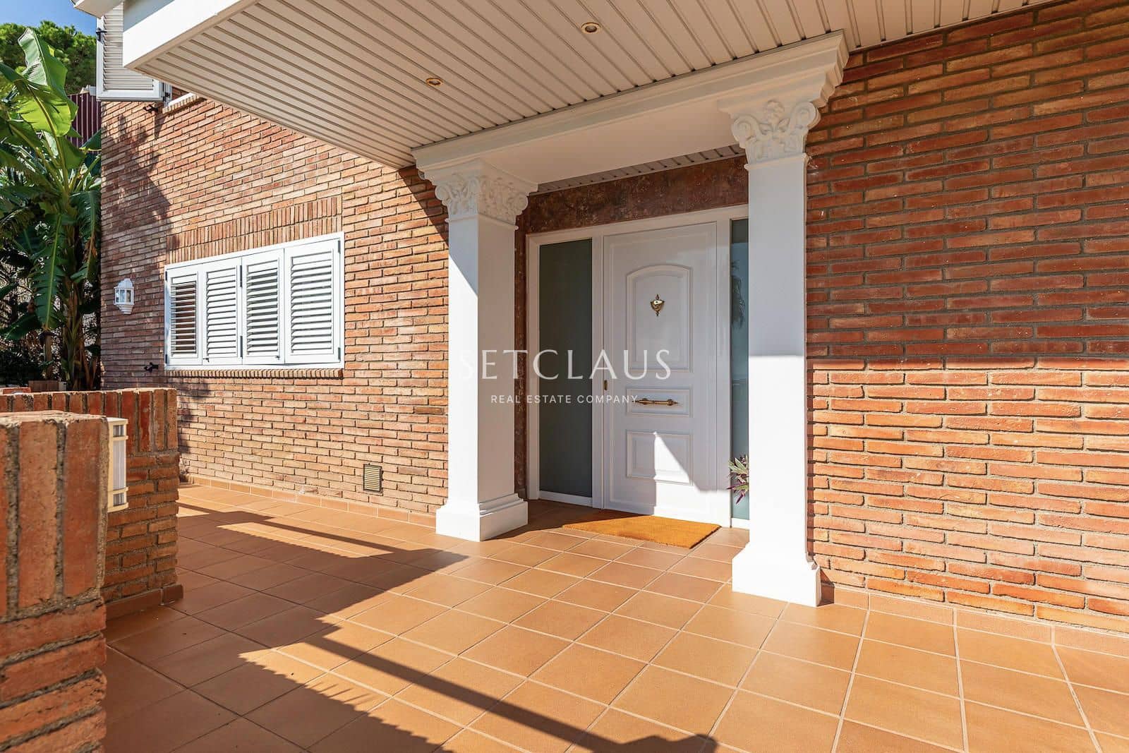6 bedroom Villa for sale in Teia with garage - € 1,350,000 (Ref: 9348668)