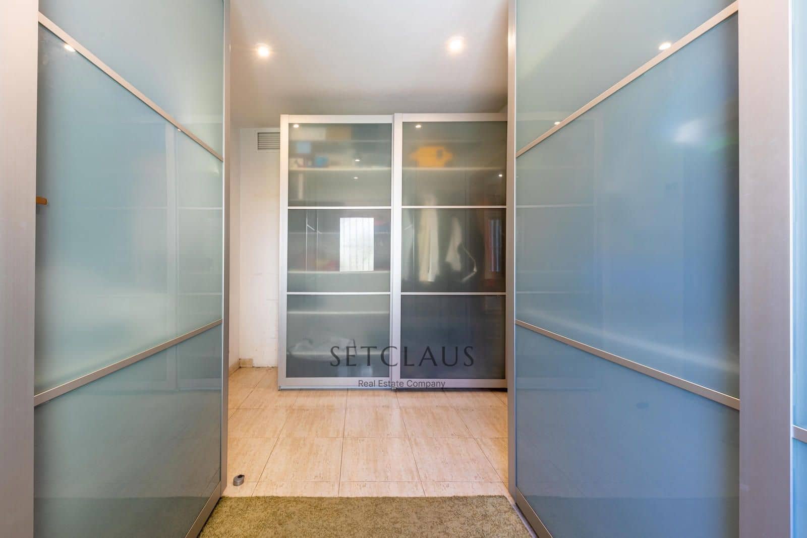 7 sypialnia Willa na sprzedaż w Alella z basenem garażem - 1 200 000 € (Ref: 9354527)