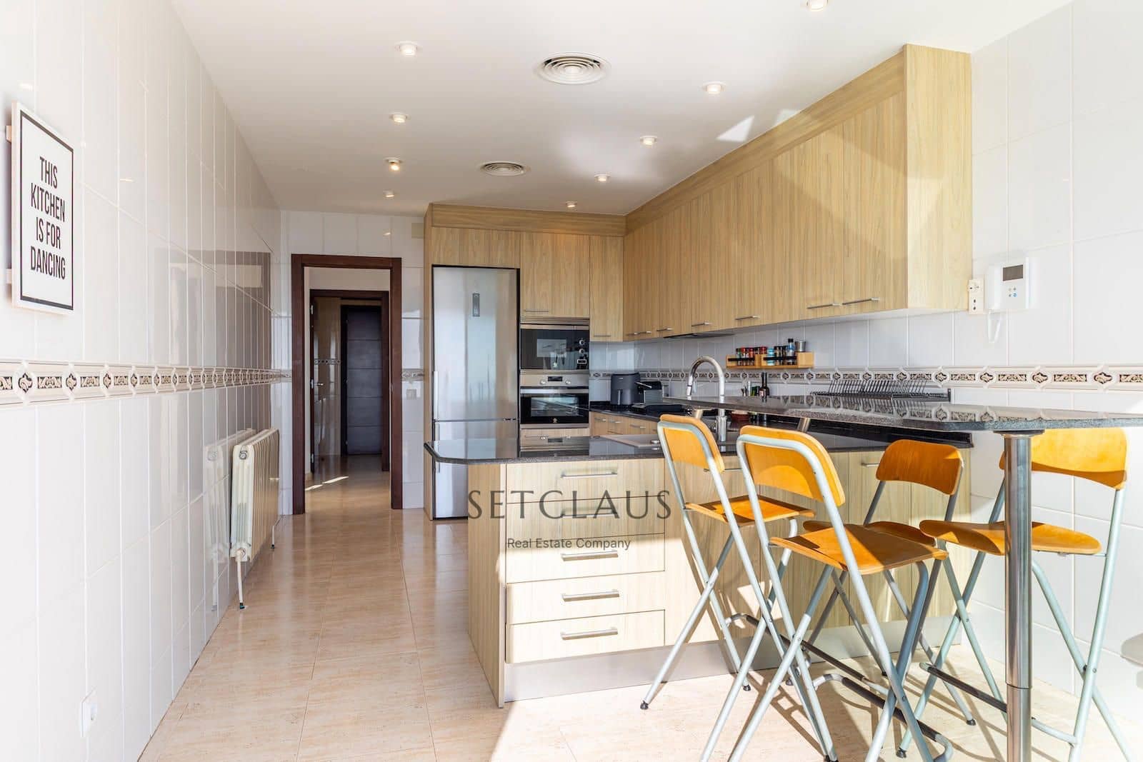 7 sypialnia Willa na sprzedaż w Alella z basenem garażem - 1 200 000 € (Ref: 9354527)