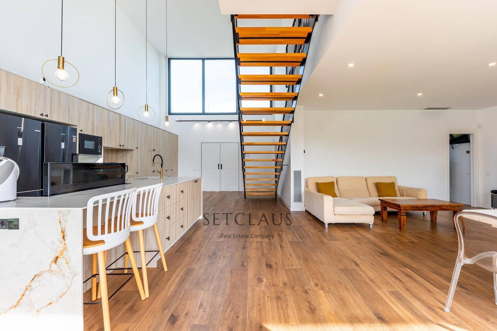 6 soverom Villa til salgs i Premia de Dalt med svømmebasseng garasje - € 1 450 000 (Ref: 9357745)