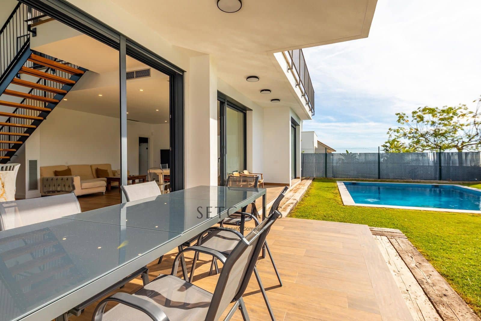 6 soverom Villa til salgs i Premia de Dalt med svømmebasseng garasje - € 1 450 000 (Ref: 9357745)