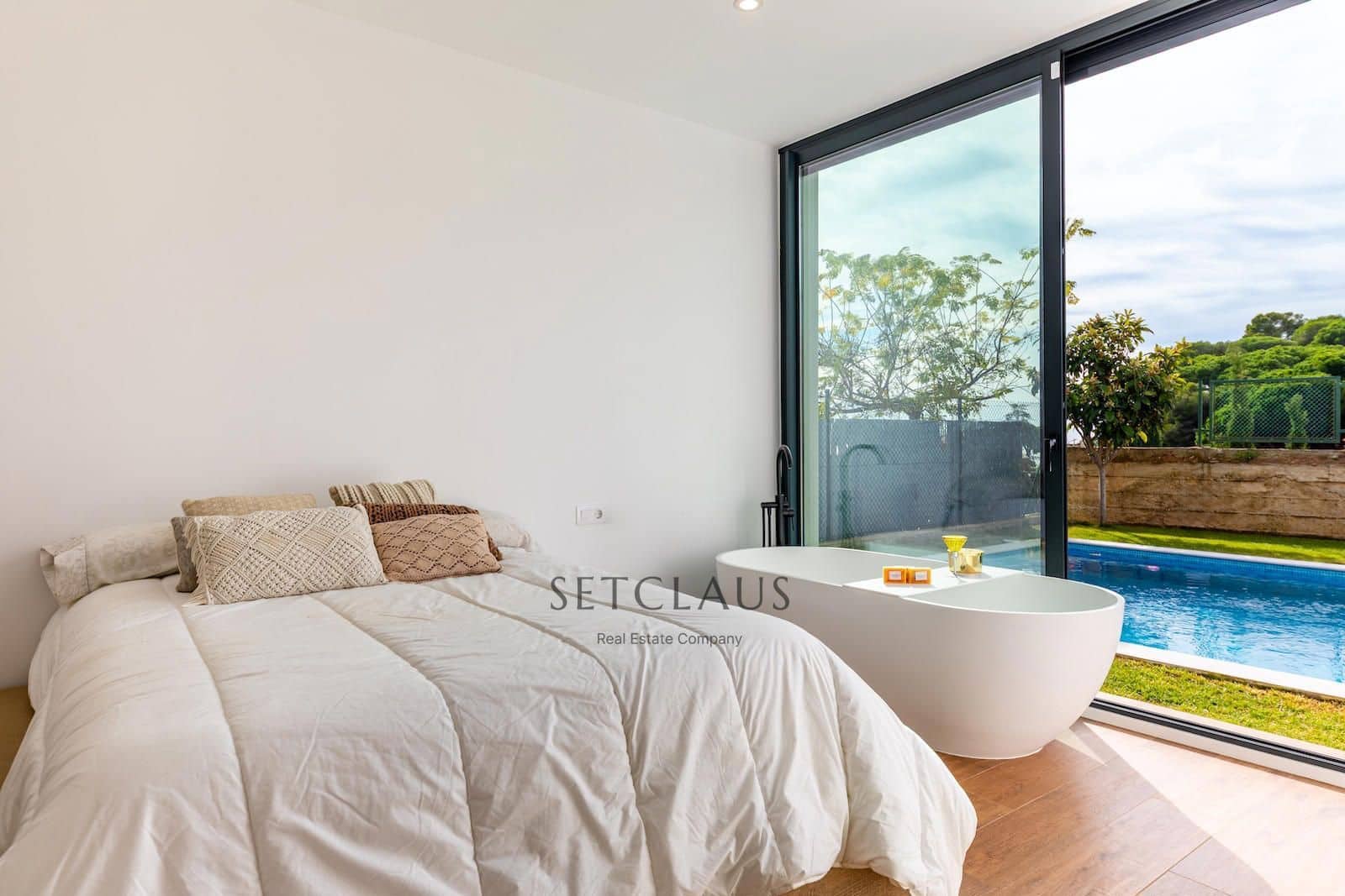 6 soverom Villa til salgs i Premia de Dalt med svømmebasseng garasje - € 1 450 000 (Ref: 9357745)