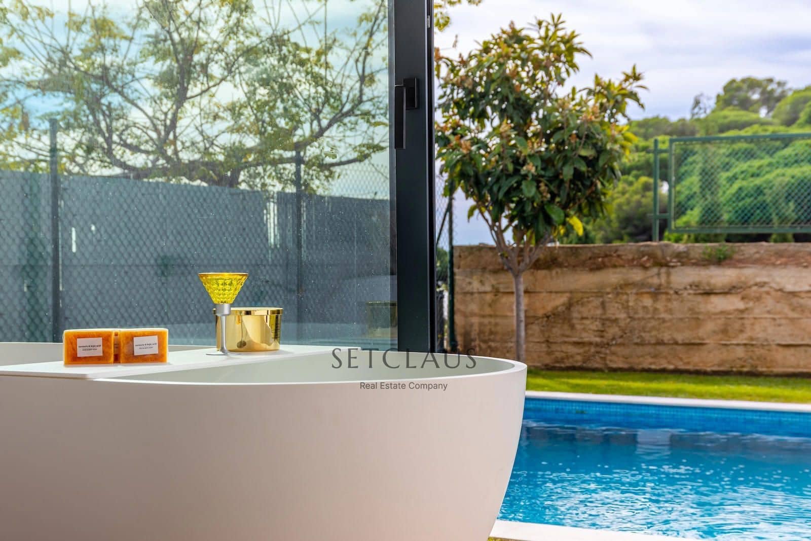 6 soverom Villa til salgs i Premia de Dalt med svømmebasseng garasje - € 1 450 000 (Ref: 9357745)