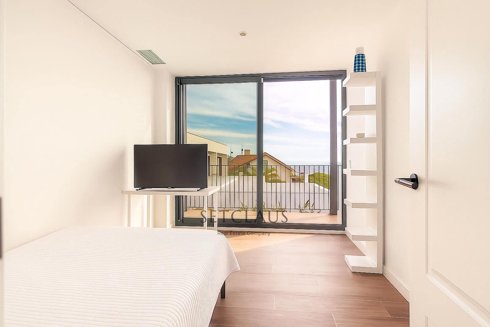 6 soverom Villa til salgs i Premia de Dalt med svømmebasseng garasje - € 1 450 000 (Ref: 9357745)