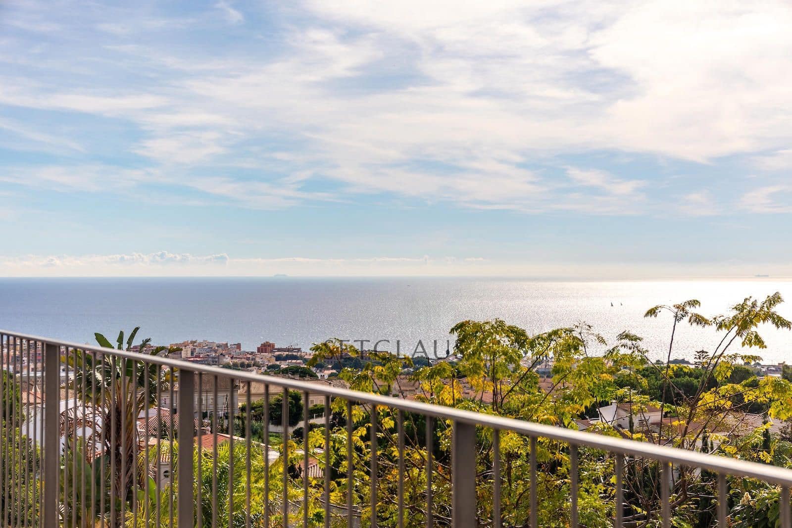 6 soverom Villa til salgs i Premia de Dalt med svømmebasseng garasje - € 1 450 000 (Ref: 9357745)