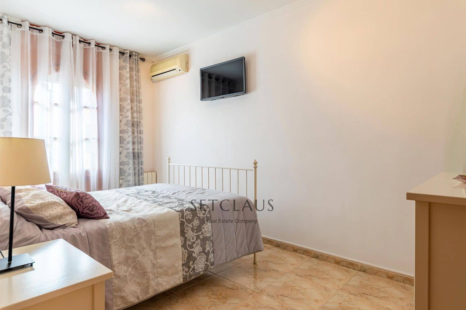 4 makuuhuone Omakotitalo myytävänä paikassa Premia de Mar - 489 000 € (Ref: 9369118)