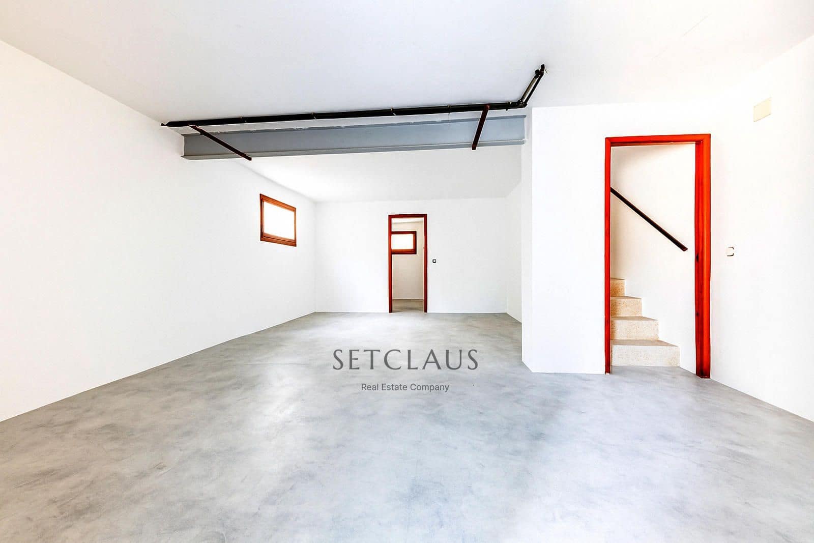 4 bedroom Villa for sale in Alella with garage - € 565,000 (Ref: 9373937)