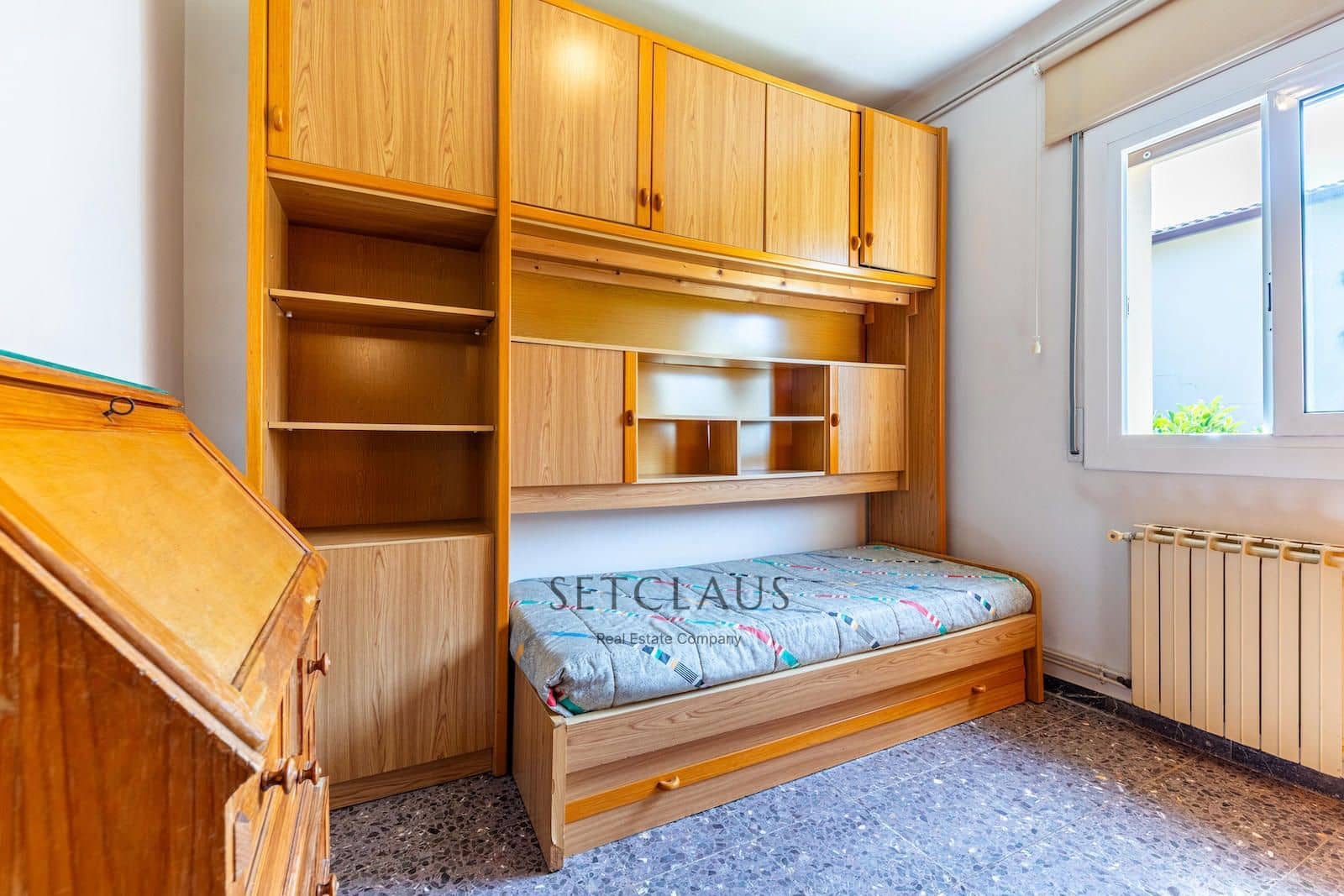 4 bedroom Villa for sale in Alella with garage - € 565,000 (Ref: 9373937)