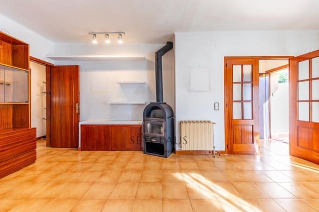 4 soverom Villa til salgs i Alella med garasje - € 565 000 (Ref: 9373937)
