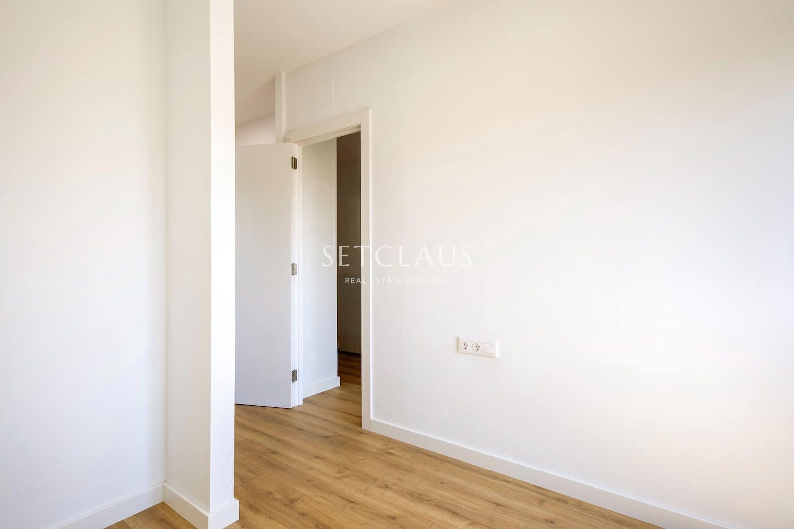 3 bedroom Villa for sale in Alella with pool garage - € 735,000 (Ref: 9373937)