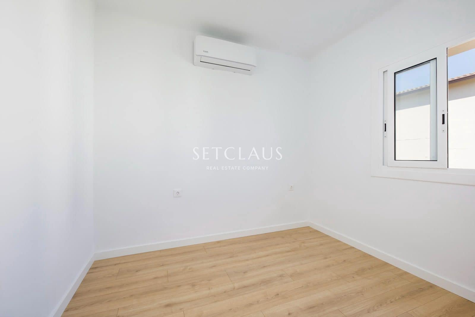 3 bedroom Villa for sale in Alella with pool garage - € 735,000 (Ref: 9373937)