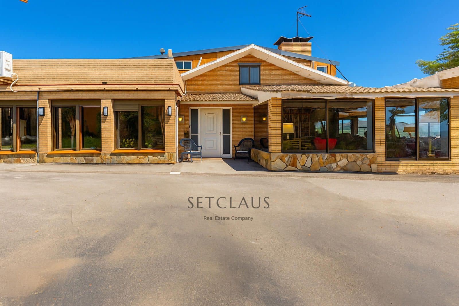 13 soverom Villa til salgs i Alella med svømmebasseng - € 1 600 000 (Ref: 9394037)