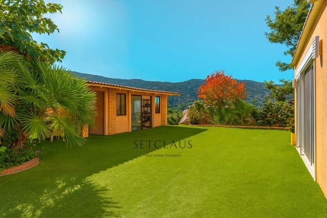 13 soverom Villa til salgs i Alella med svømmebasseng - € 1 600 000 (Ref: 9394037)