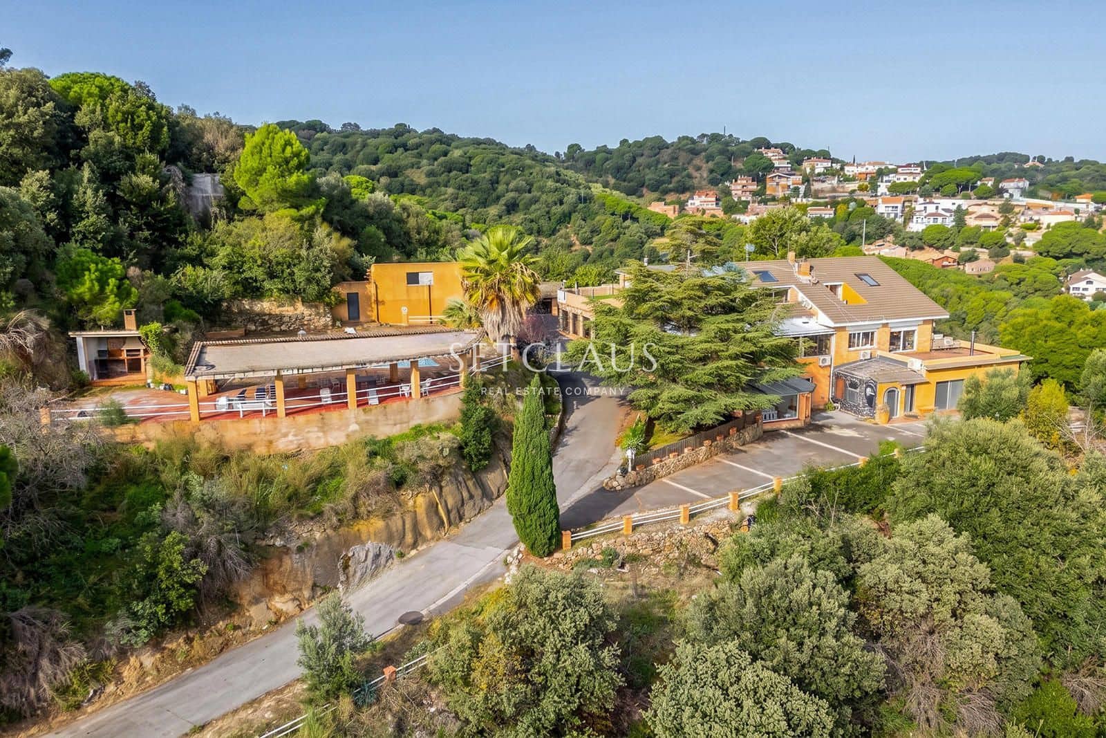 13 quarto Moradia para venda em Alella com piscina - 1 295 000 € (Ref: 9394037)