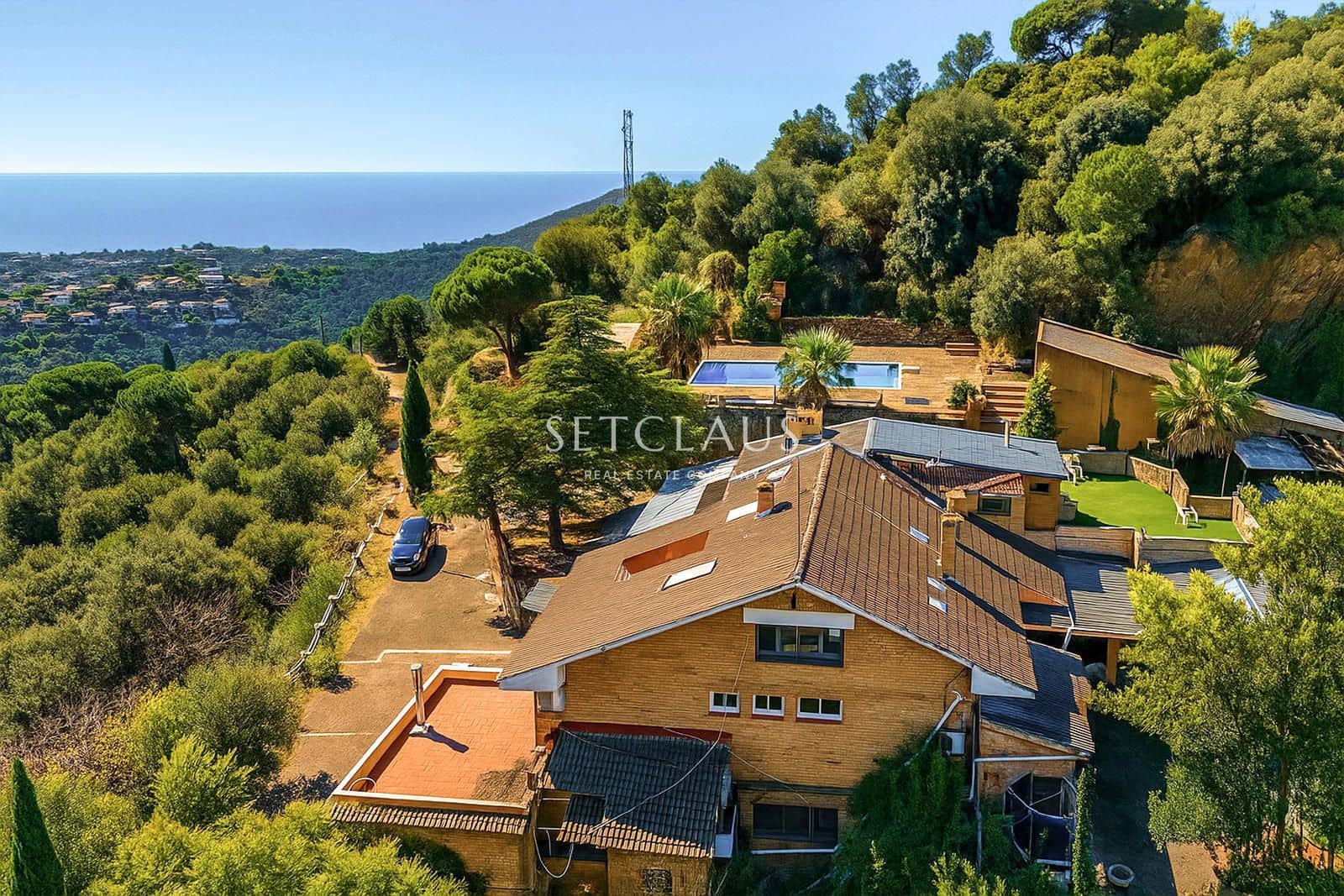 13 quarto Moradia para venda em Alella com piscina - 1 295 000 € (Ref: 9394037)