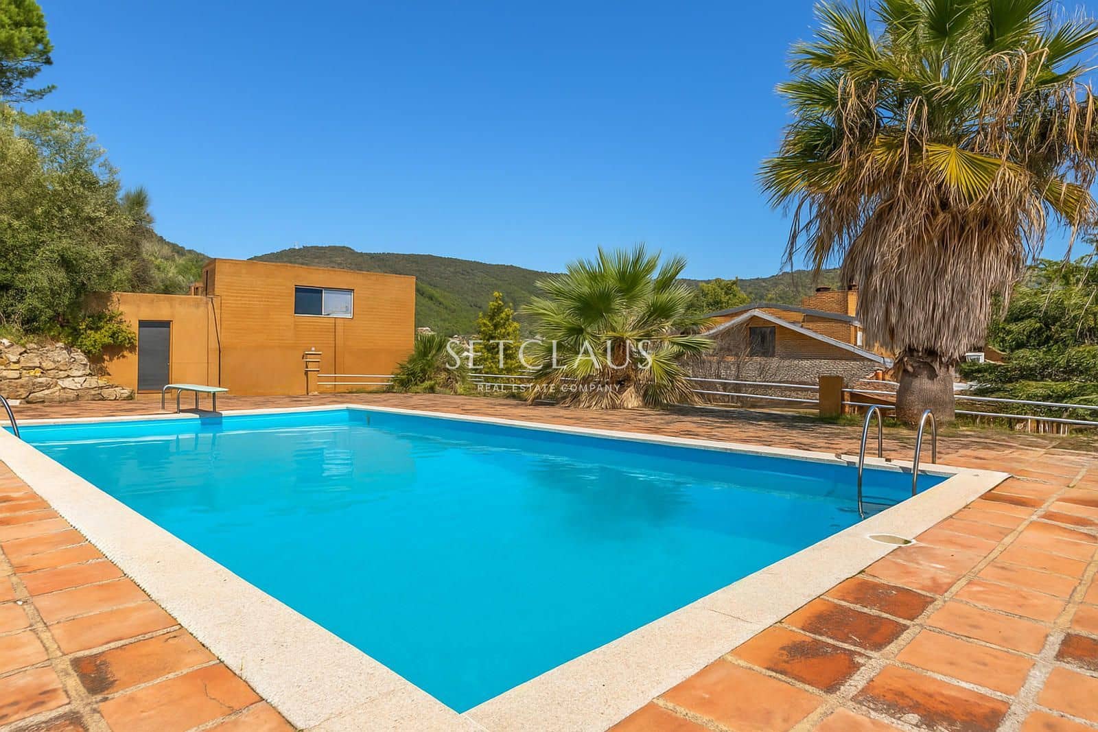 13 quarto Moradia para venda em Alella com piscina - 1 295 000 € (Ref: 9394037)