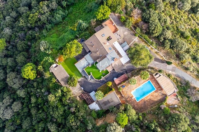 13 bedroom Villa for sale in Alella with pool - € 1,295,000 (Ref: 9394037)