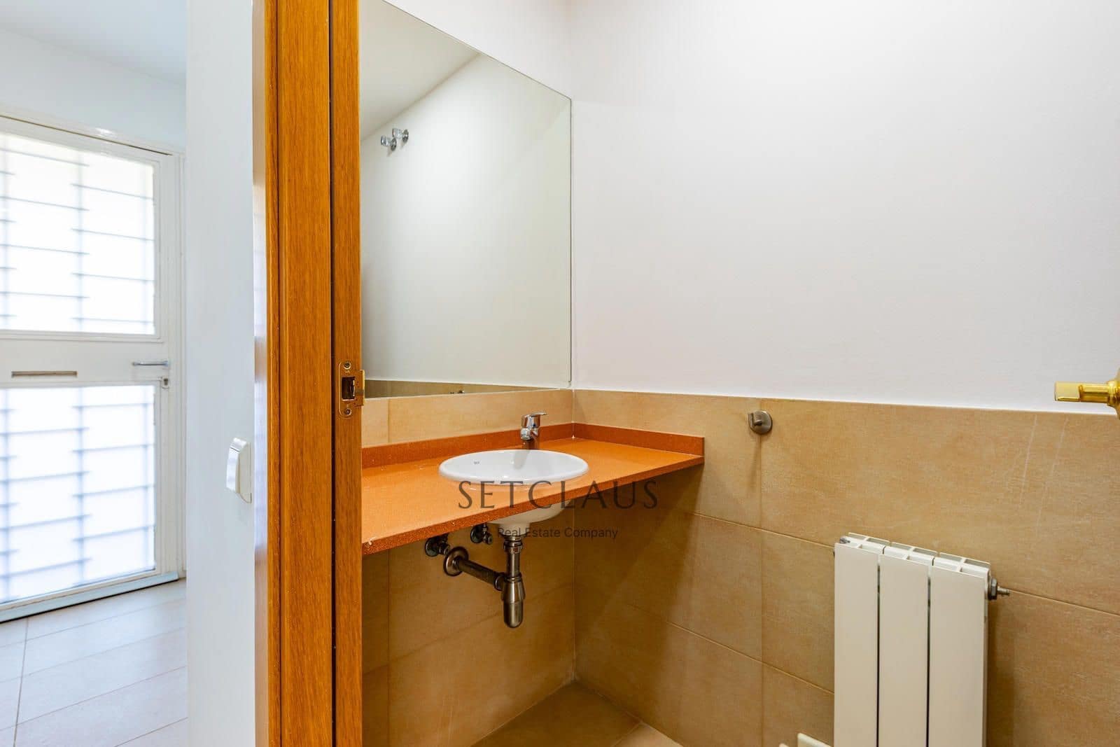 4 soveværelse Byhus til salg i Montgat med garage - € 699.000 (Ref: 9398769)