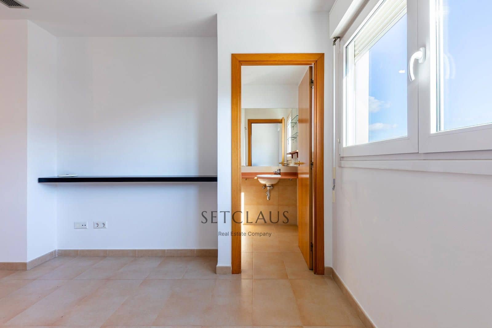 4 soveværelse Byhus til salg i Montgat med garage - € 699.000 (Ref: 9398769)