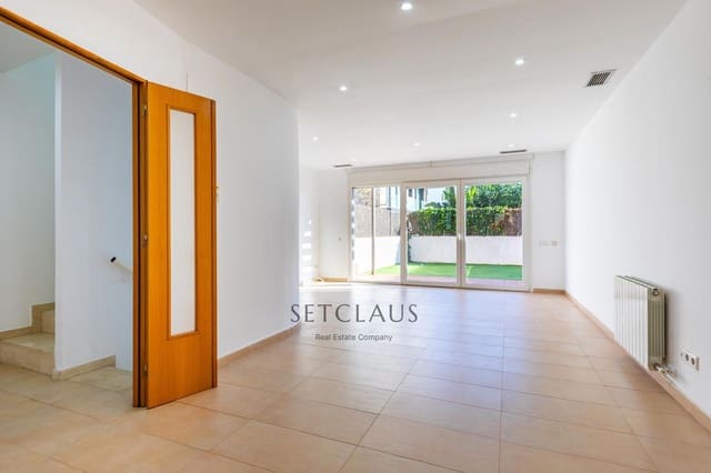 4 soverom Hus til salgs i Montgat med garasje - € 699 000 (Ref: 9398769)