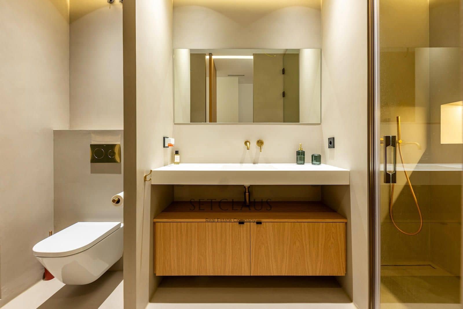 3 makuuhuone Asunto myytävänä paikassa Barcelona kaupunki - 1 660 000 € (Ref: 9400046)