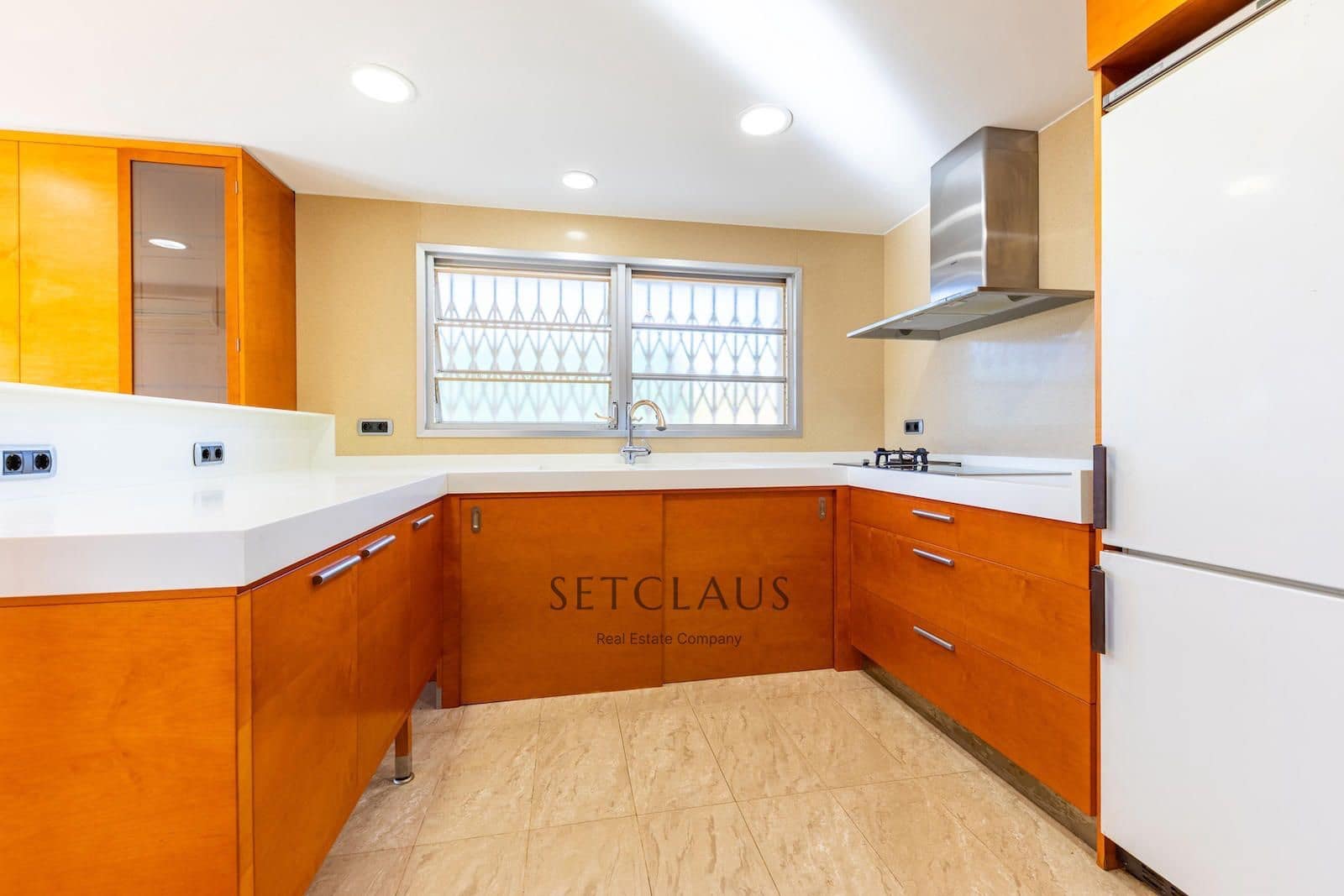 3 bedroom Villa for sale in Mataro with pool garage - € 985,000 (Ref: 9402563)