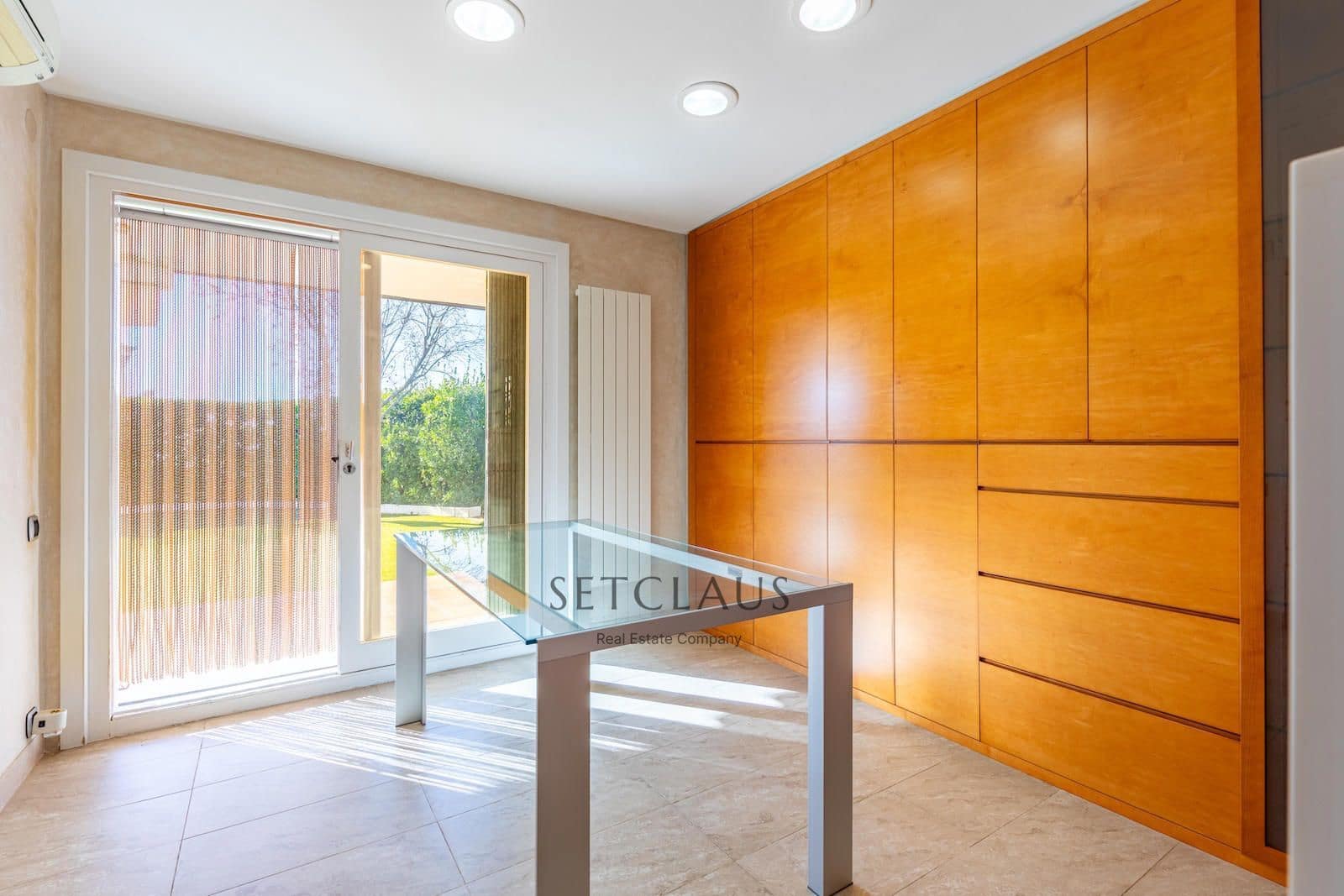 3 bedroom Villa for sale in Mataro with pool garage - € 985,000 (Ref: 9402563)