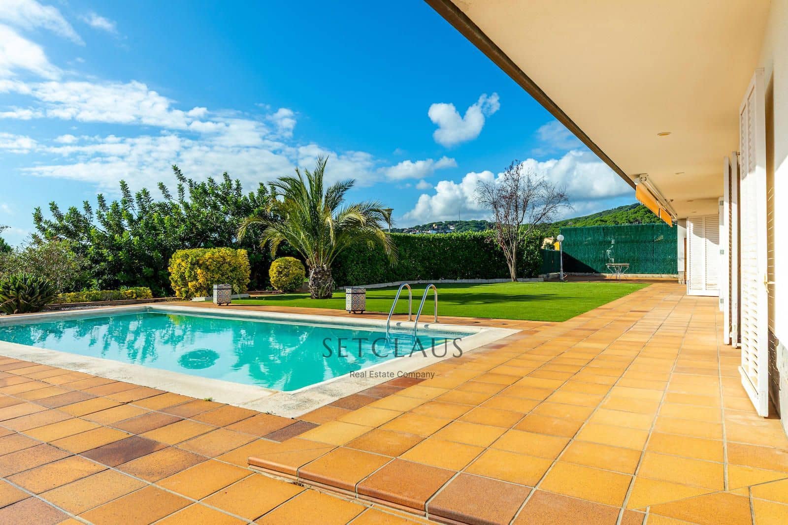 3 bedroom Villa for sale in Mataro with pool garage - € 985,000 (Ref: 9402563)